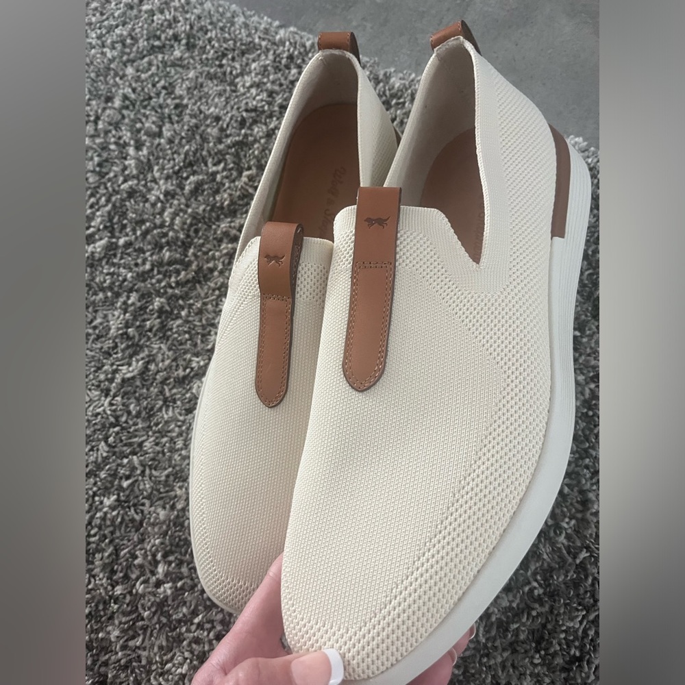 Men’s wolf and Shepard size 12 slip on shoes new without tags never worn